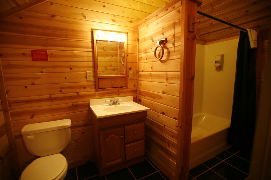 Bar G bathroom