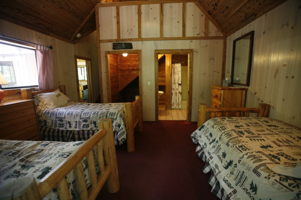 Grove Twin bedroom