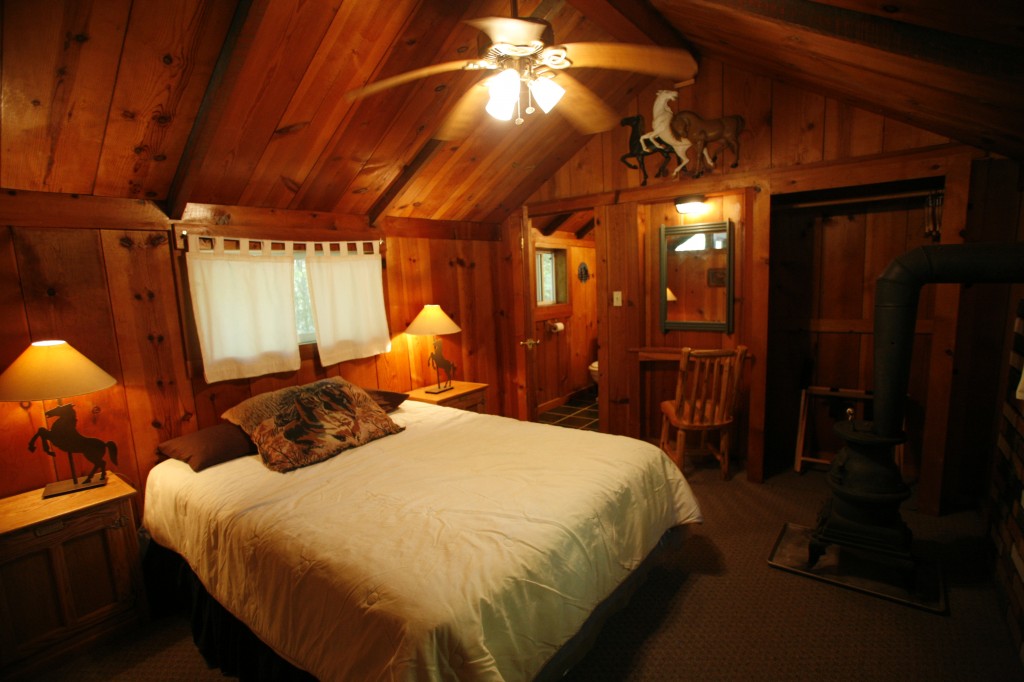 Lazy H bedroom